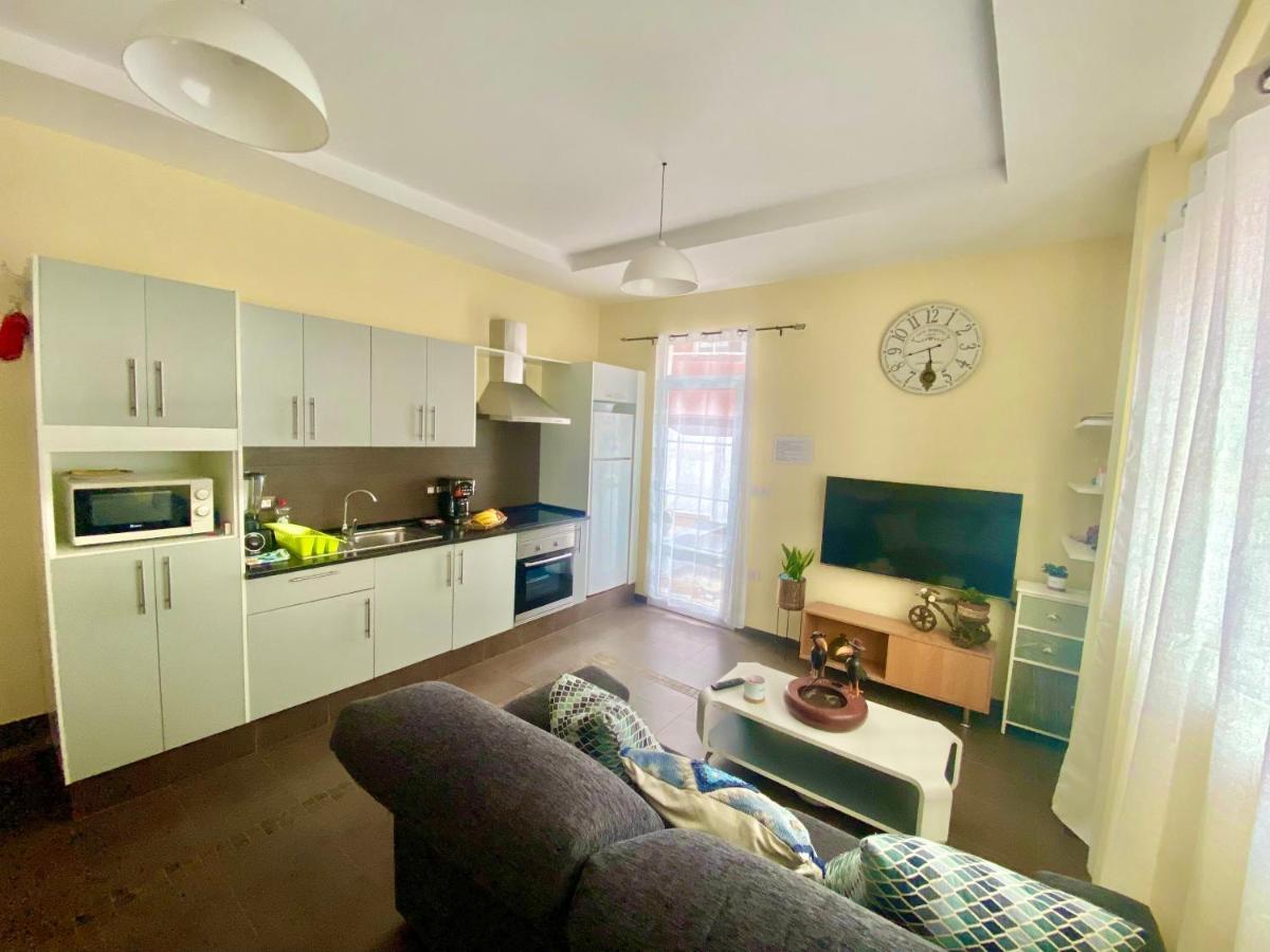 Vivienda Vacacional La Candelaria Лос Лианос де Аридане Екстериор снимка